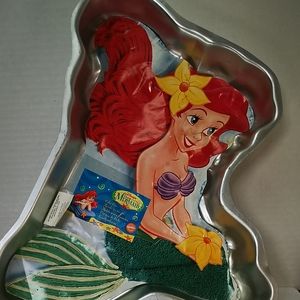 Wilton cake Littlest Mermaid cake pan.